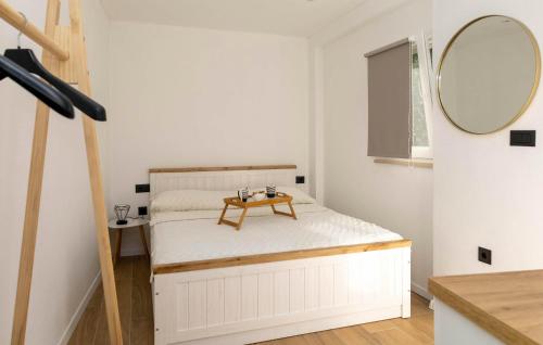 Beautiful Home In Supetar With Wifi
