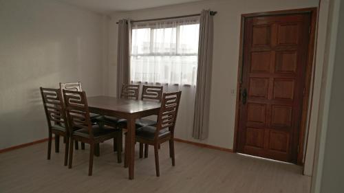 Φωτογραφία από το άλμπουμ του 6 personas - Casa amplia y acogedora en zona residencial σε Πουέρτο Νατάλες