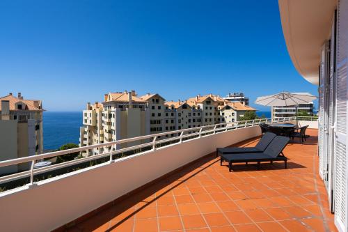Diego Cruz Penthouse by Holiday Rental Madeira