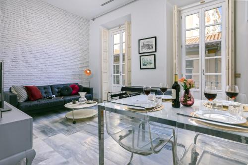 -MalagaSunApts-Merced Square 2-2