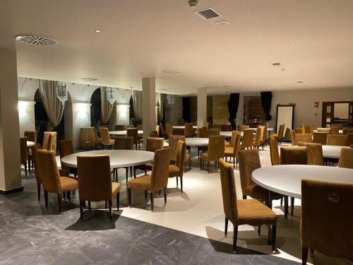 Posezení v ubytování Convento Parador San Esteban de Gormaz