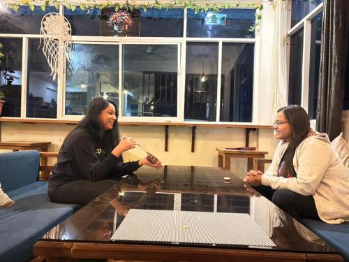 Επισκέπτες που μένουν στο Hop Inn Hostels Rishikesh