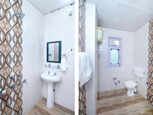 Ένα μπάνιο στο Hotel Alpine View