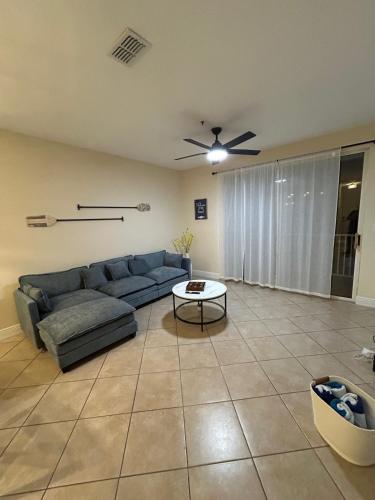 Coastal Escape Beatiful Ground Floor Prime Location Close to Beach photo 27