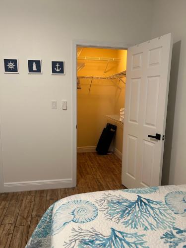 Coastal Escape Beatiful Ground Floor Prime Location Close to Beach photo 28
