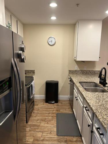 Coastal Escape Beatiful Ground Floor Prime Location Close to Beach photo 30
