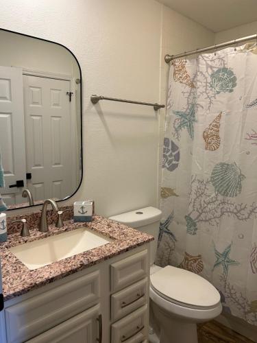 Coastal Escape Beatiful Ground Floor Prime Location Close to Beach photo 4