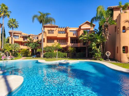El Retiro Sea Views by Lica Homes