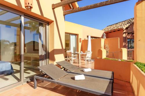 El Retiro Sea Views by Lica Homes