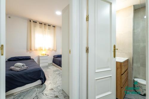 Ένα μπάνιο στο Apartamento moderno en el centro de Huelva