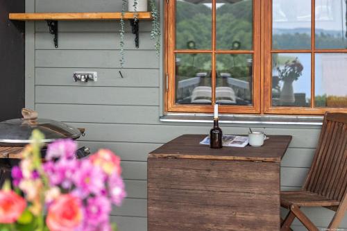 Fotografie z fotogalerie ubytování Sjöutsikt Sövde v destinaci Sövde