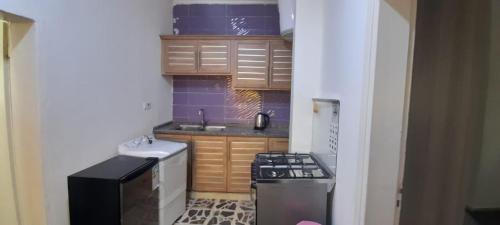 Cuina o zona de cuina de Two Palms Housing