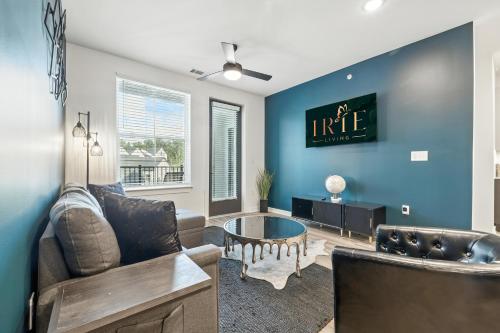 Gallery image of IRIE Living Brand New Lux 2BR Min Grand Park in Westfield