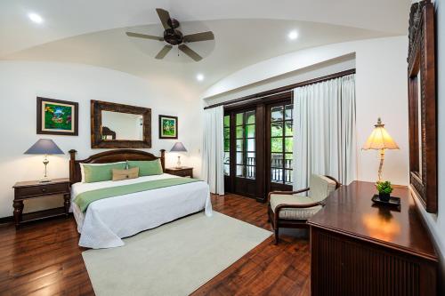 Postel nebo postele na pokoji v ubytování Dream House in prestigious Hacienda Pinilla