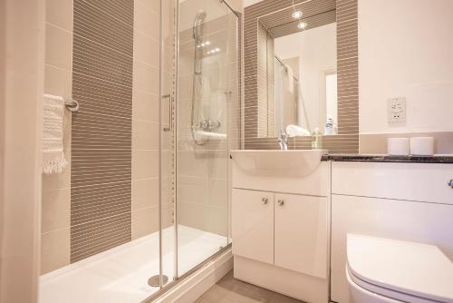 Koupelna v ubytování Golf Court No 5 - Elie