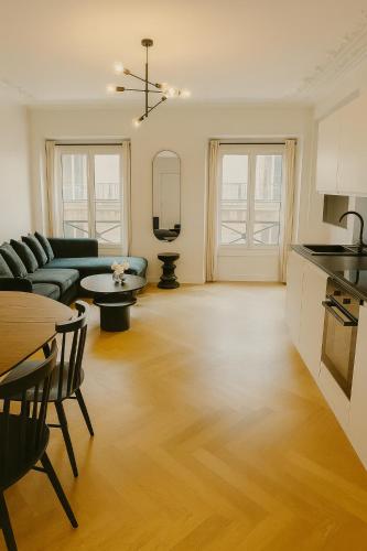Luxury apartments in Paris Center