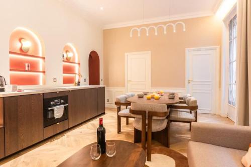 Paris Conciergerie - Stylish and quiet apartment - 2 bedrooms with Netflix