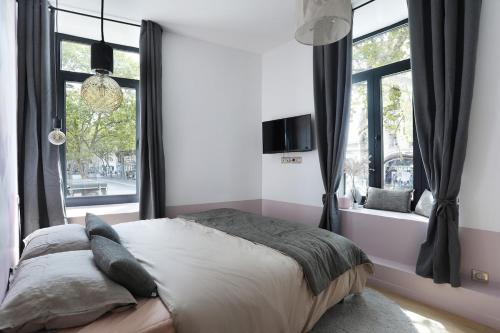 Apartment Saint Germain des Prés by Studio prestige