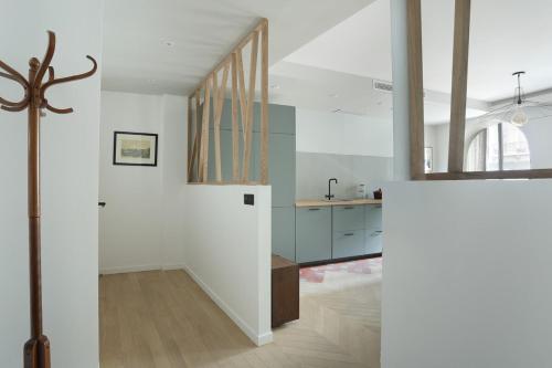 Apartment Saint Germain des Prés by Studio prestige