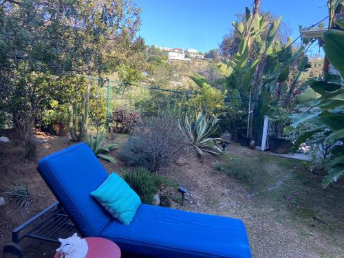Stunning Hollywood Midcentury Modern-Views-Best Location! photo 10