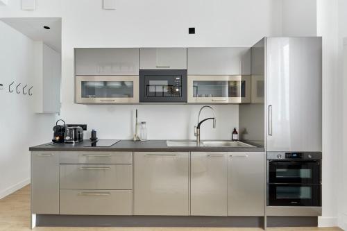 Apartment Center of Paris Bastille by Studioprestige