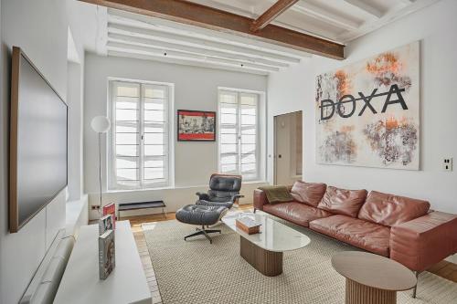 Amazing 2 bedrooms Apartment Paris Center by Studio Prestige