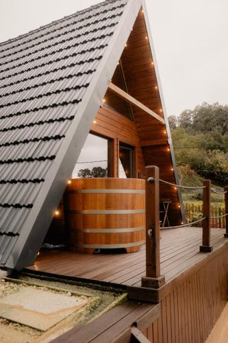 Budova, kde se chata nachází