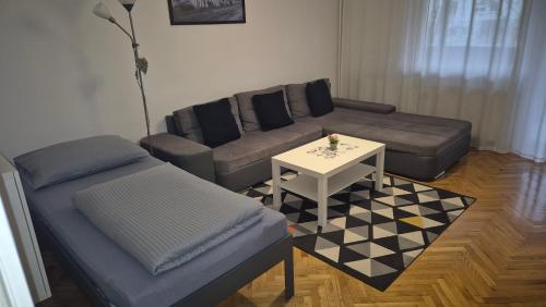 Χώρος καθιστικού στο Apartman Danica