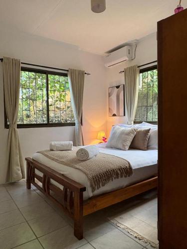 Villea Frangipani Near Airport