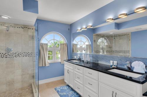 Phòng tắm tại Tequila Sunrise