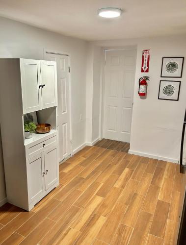 Gallery image of 019- Quiet 2BR1BA Walk to PATH in Hoboken