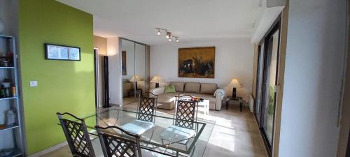 Apartment sea view in Saint-Raphaël wpool