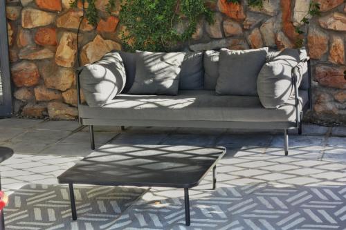 Гостиная зона в The Cottage