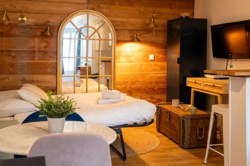 En eller flere senge i et værelse på Studio proche centre-ville et université