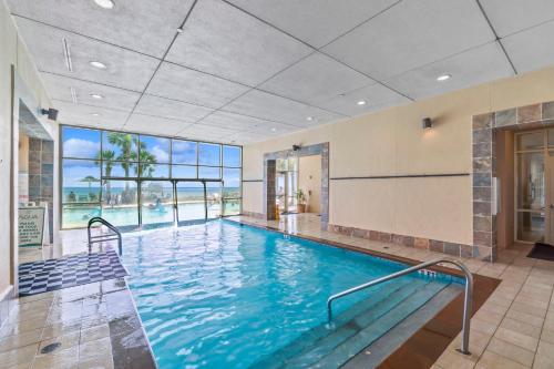 Aqua Resort Unit 407 photo 10
