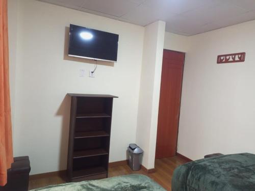 Μια τηλεόραση ή/και κέντρο ψυχαγωγίας στο Casa Sajama 121