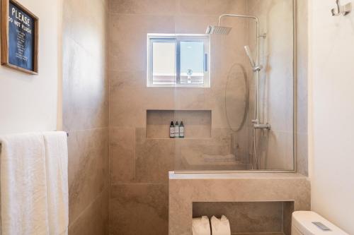 Phòng tắm tại Entire Property - Triskele Retreat