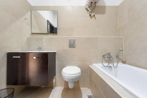 Ένα μπάνιο στο Luxury & Classy 2Bedroom Apartment