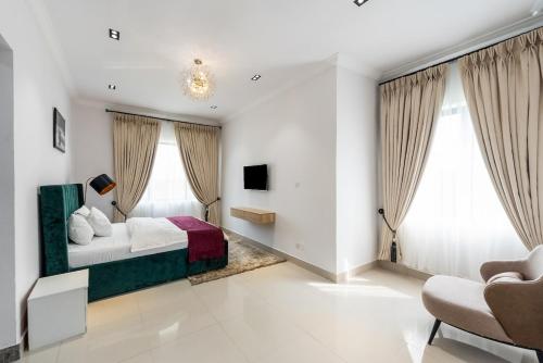 Ένα ή περισσότερα κρεβάτια σε δωμάτιο στο Luxury & Classy 2Bedroom Apartment