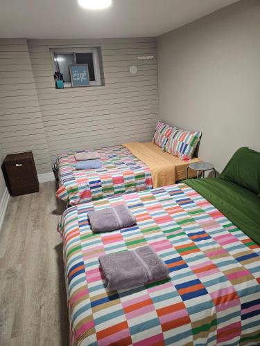 Postel nebo postele na pokoji v ubytování Superb Guest House In Downtown-Self Checkin& Fast Wifi