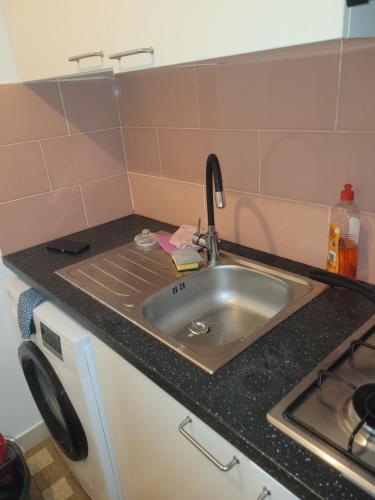 Η κουζίνα ή μικρή κουζίνα στο Maison Bon Séjour