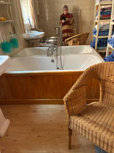 Ένα μπάνιο στο Le Manoir