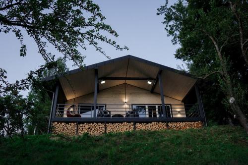 Budova, kde se apartmán nachází