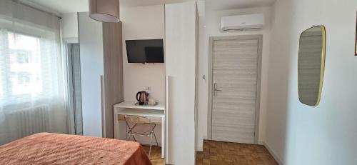 Anastasio Terrace double 3