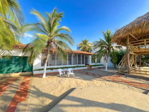 Gallery image of Casa San Miguel Frente al Mar in San Silvestre