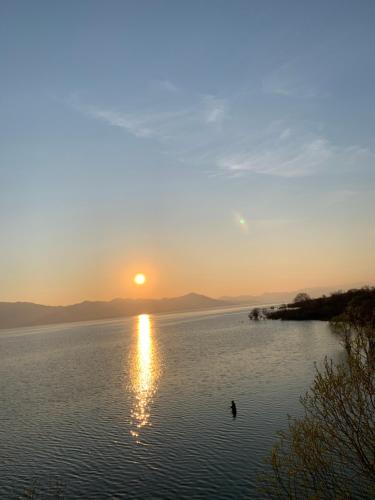 Φυσικό τοπίο κοντά σε αυτό το κάμπινγκ