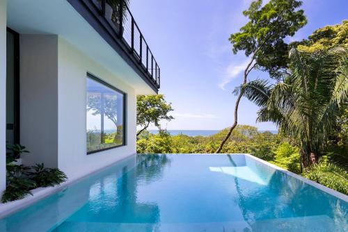 Πισίνα στο ή κοντά στο Ohana Villa - Ocean View and a Walk to the Beach