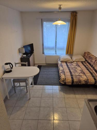 studio meublé centre ville Paray 3C04