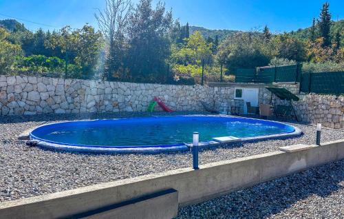 Beautiful Home In Lovorje