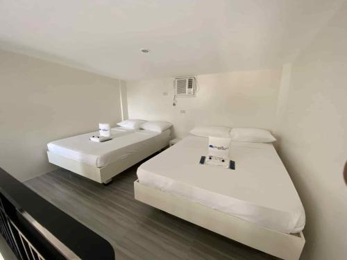 Ảnh trong thư viện ảnh của The Waterfront Beach Resort ở Morong